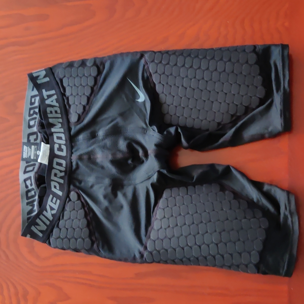 Men's clothing